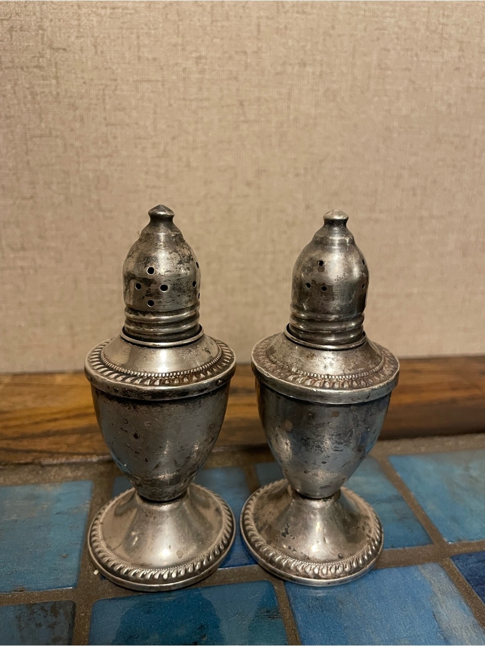 Antique-Style Silver Salt and Pepper Shakers - Silver